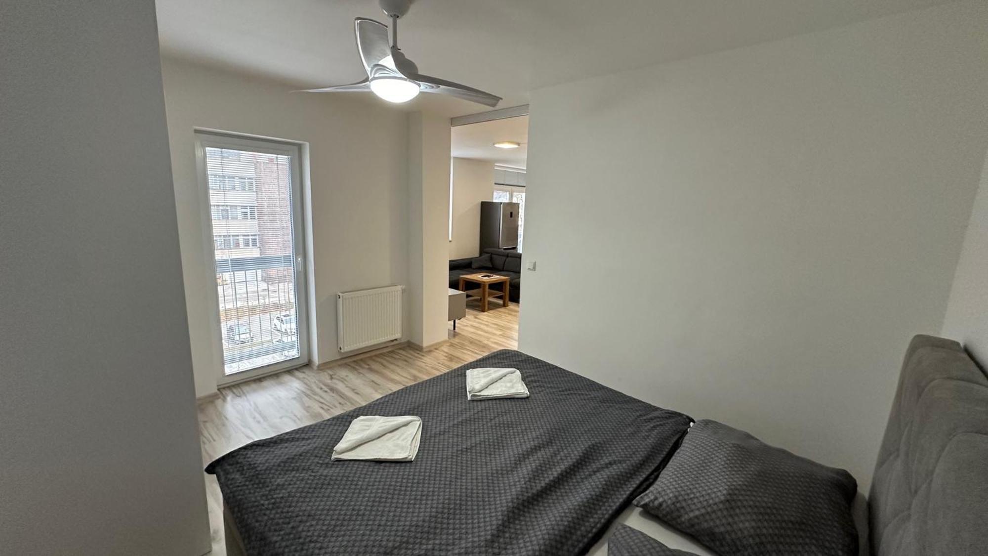 2 Room Apartment With Balcony Liptovsky Mikulas Luaran gambar