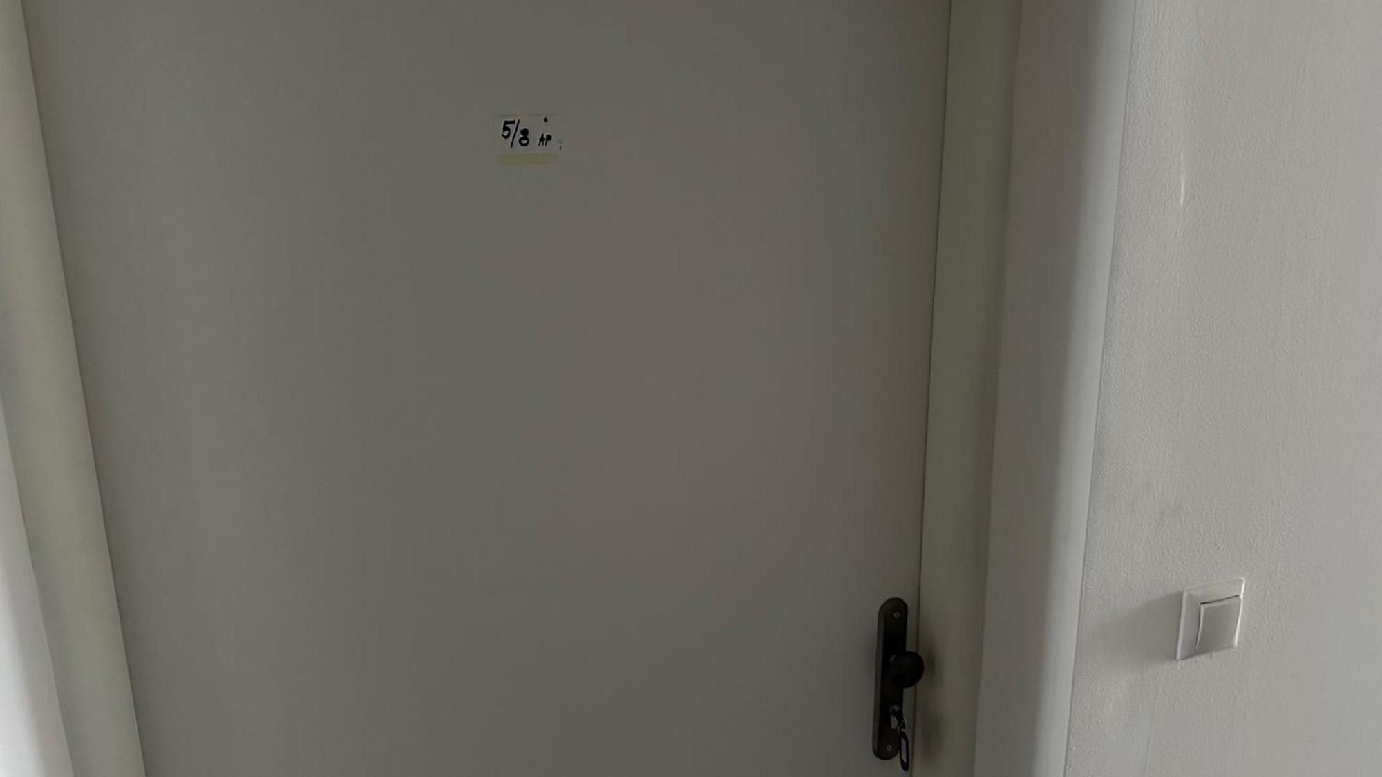 2 Room Apartment With Balcony Liptovsky Mikulas Luaran gambar